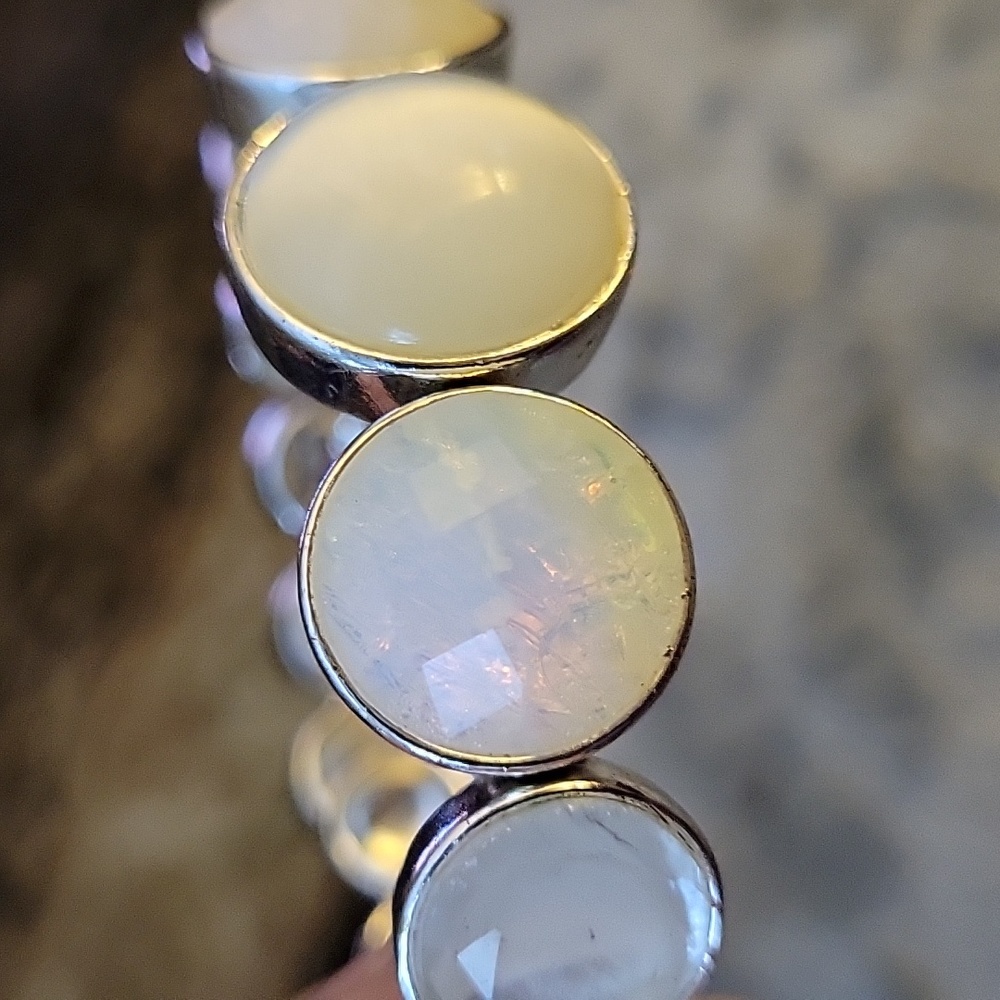 Silver bracelet white faceted stones  circles on top silver circles in Back EUC… - Picture 4 of 7